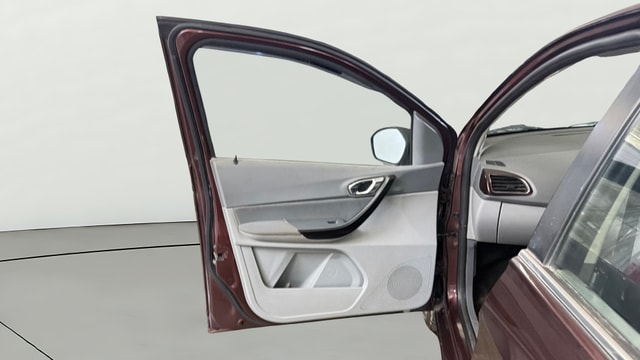 View Tata Tigor Image 31 Used Tata Tigor Image 31