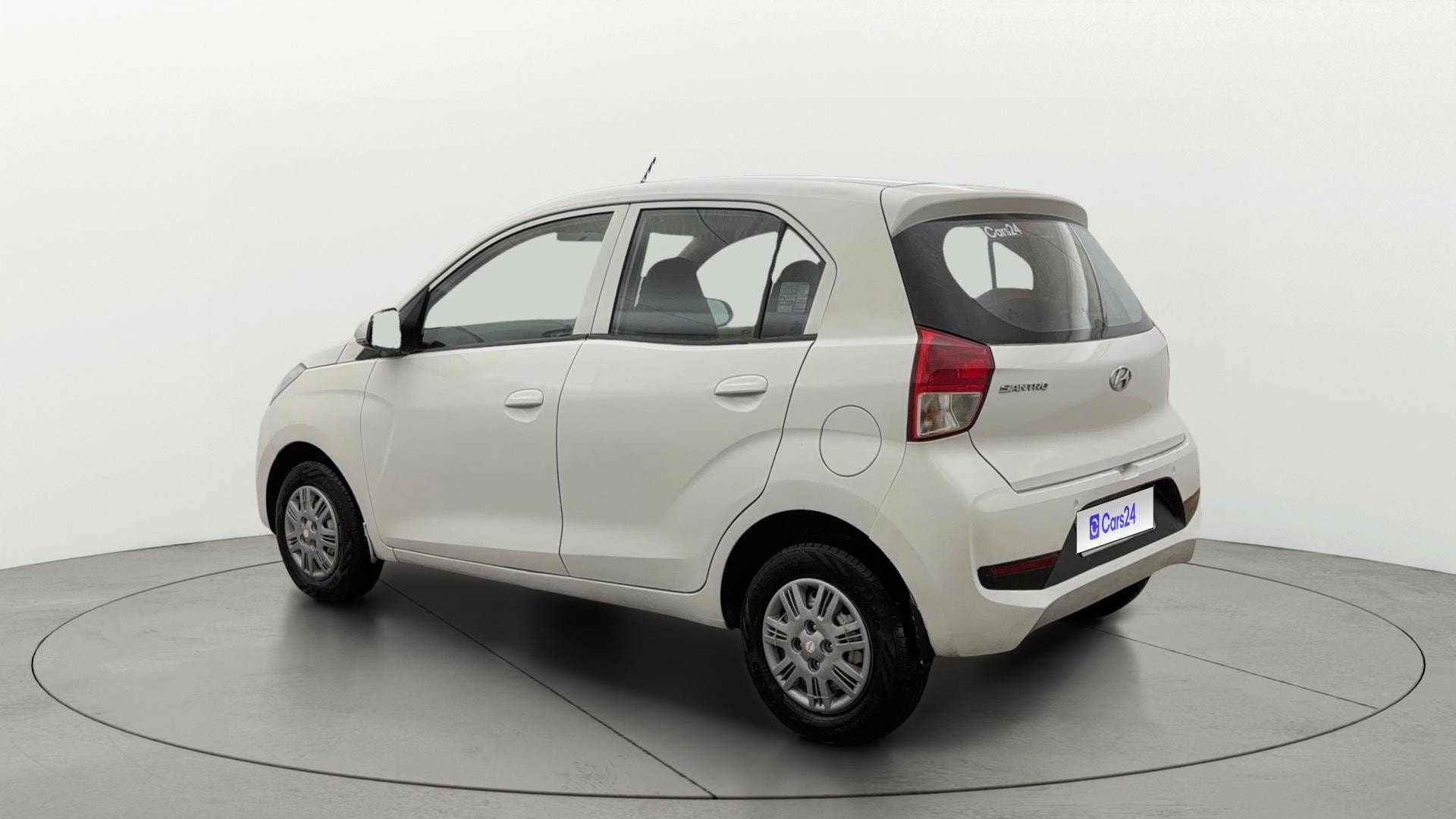 View 2021 Hyundai New Santro D-Lite Petrol Image 2 Used 2021 Hyundai New Santro D-Lite Petrol Image 2