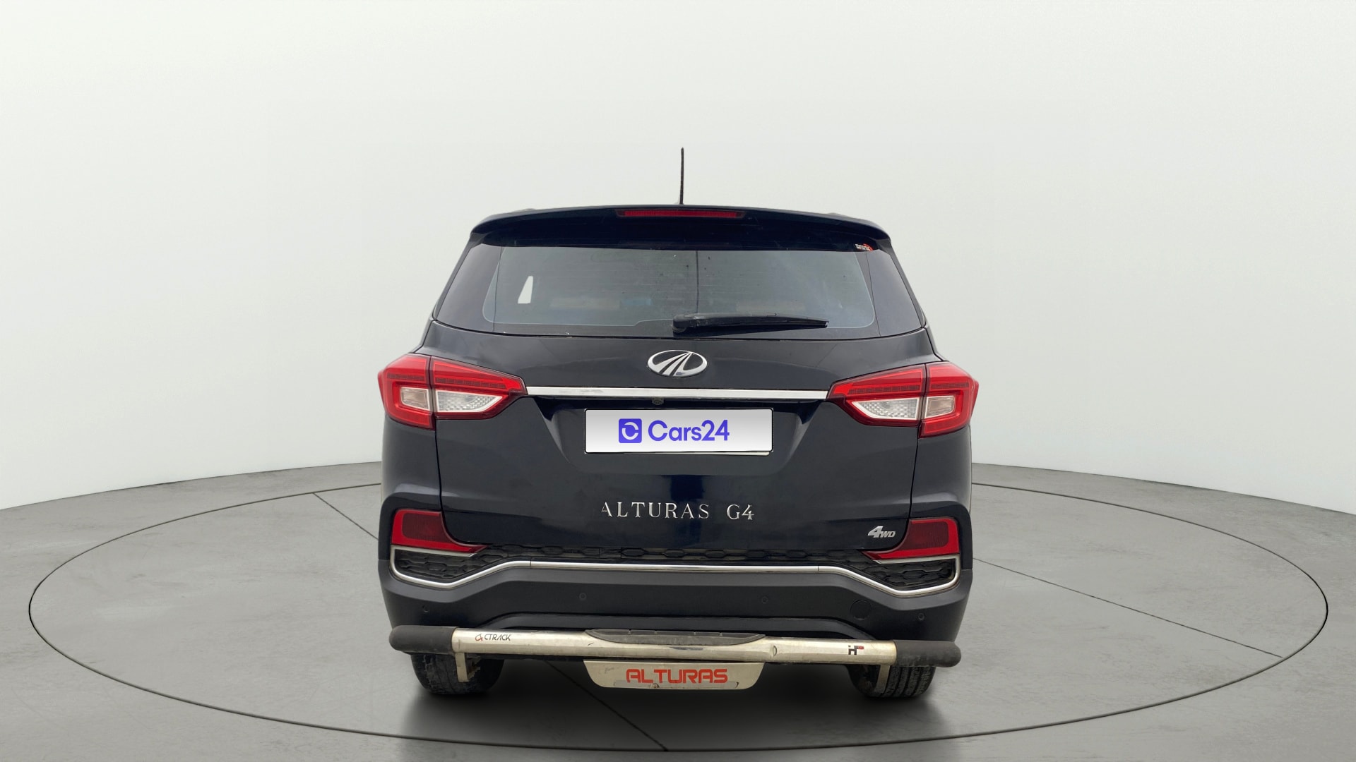 Used 2019 Mahindra Alturas G4 Used 2019 Mahindra Alturas G4
