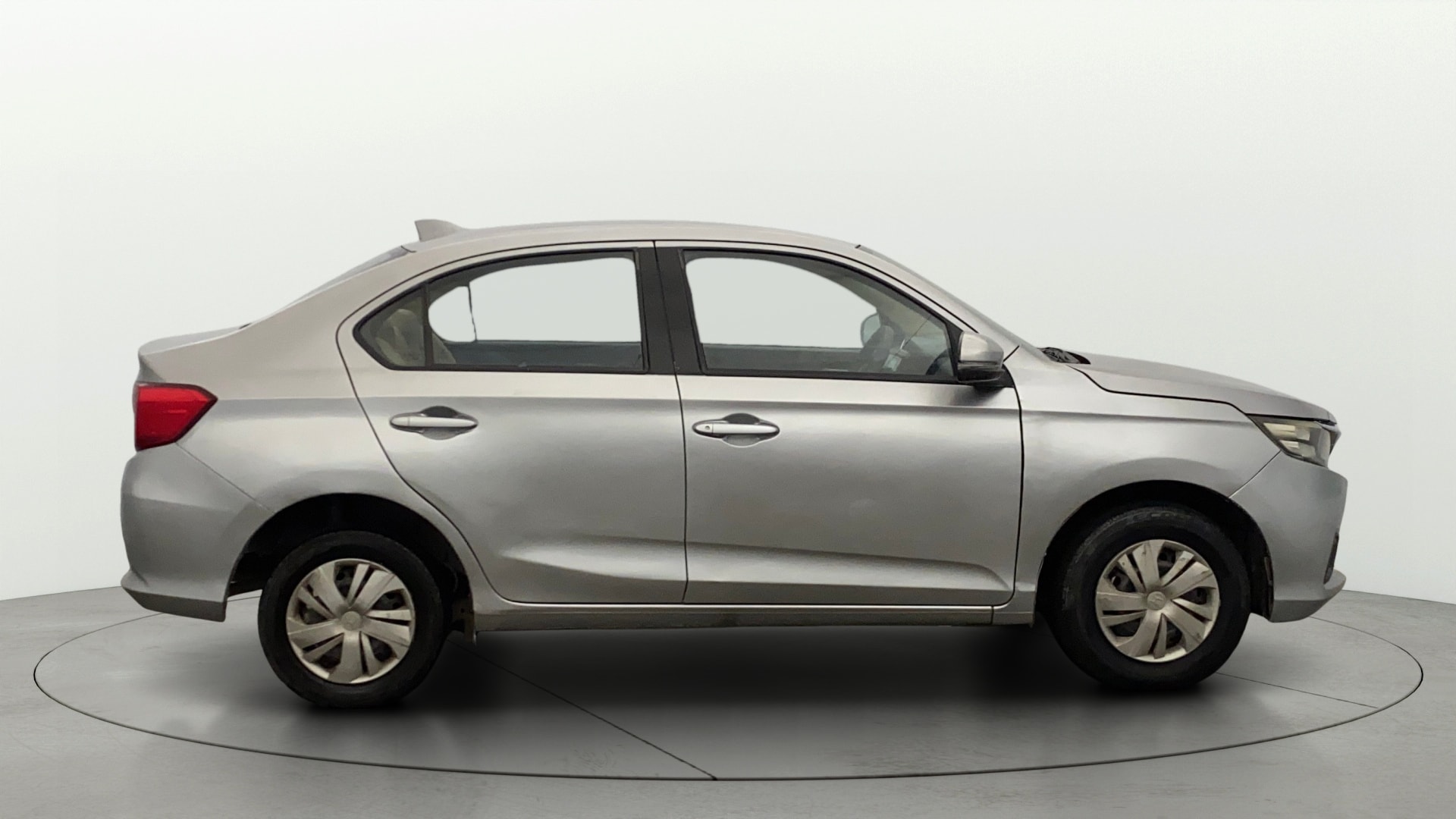 View 2018 Honda Amaze E MT Petrol BS IV Image 29 Used 2018 Honda Amaze E MT Petrol BS IV Image 29