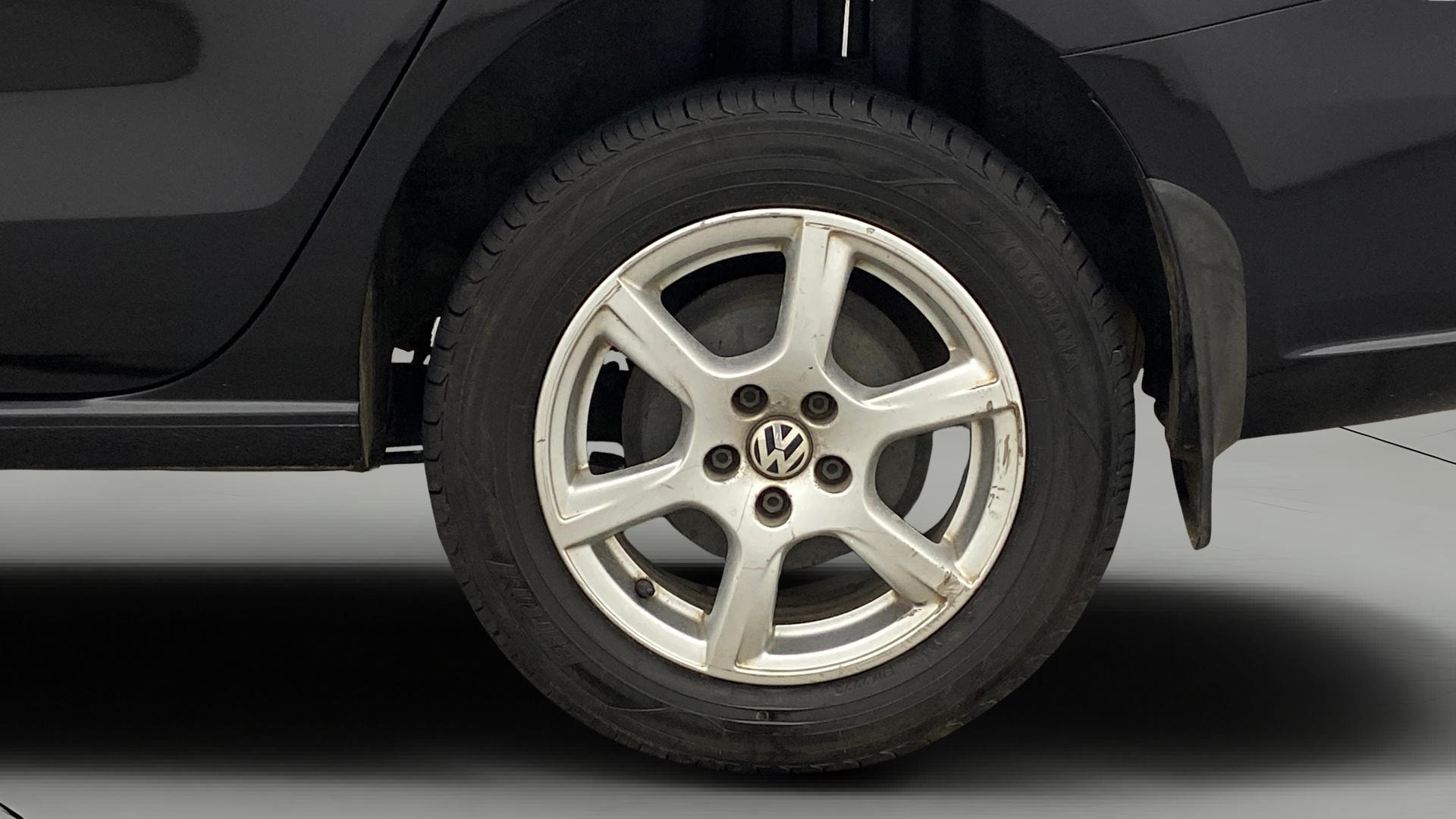 View 2012 Volkswagen Vento 1.2 L TSI Comfortline Petrol AT Image 11 Used 2012 Volkswagen Vento 1.2 L TSI Comfortline Petrol AT Image 11