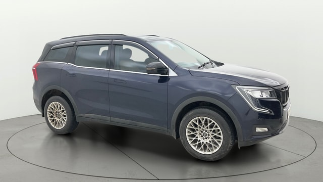 View Mahindra XUV700 Image 21 Used Mahindra XUV700 Image 21