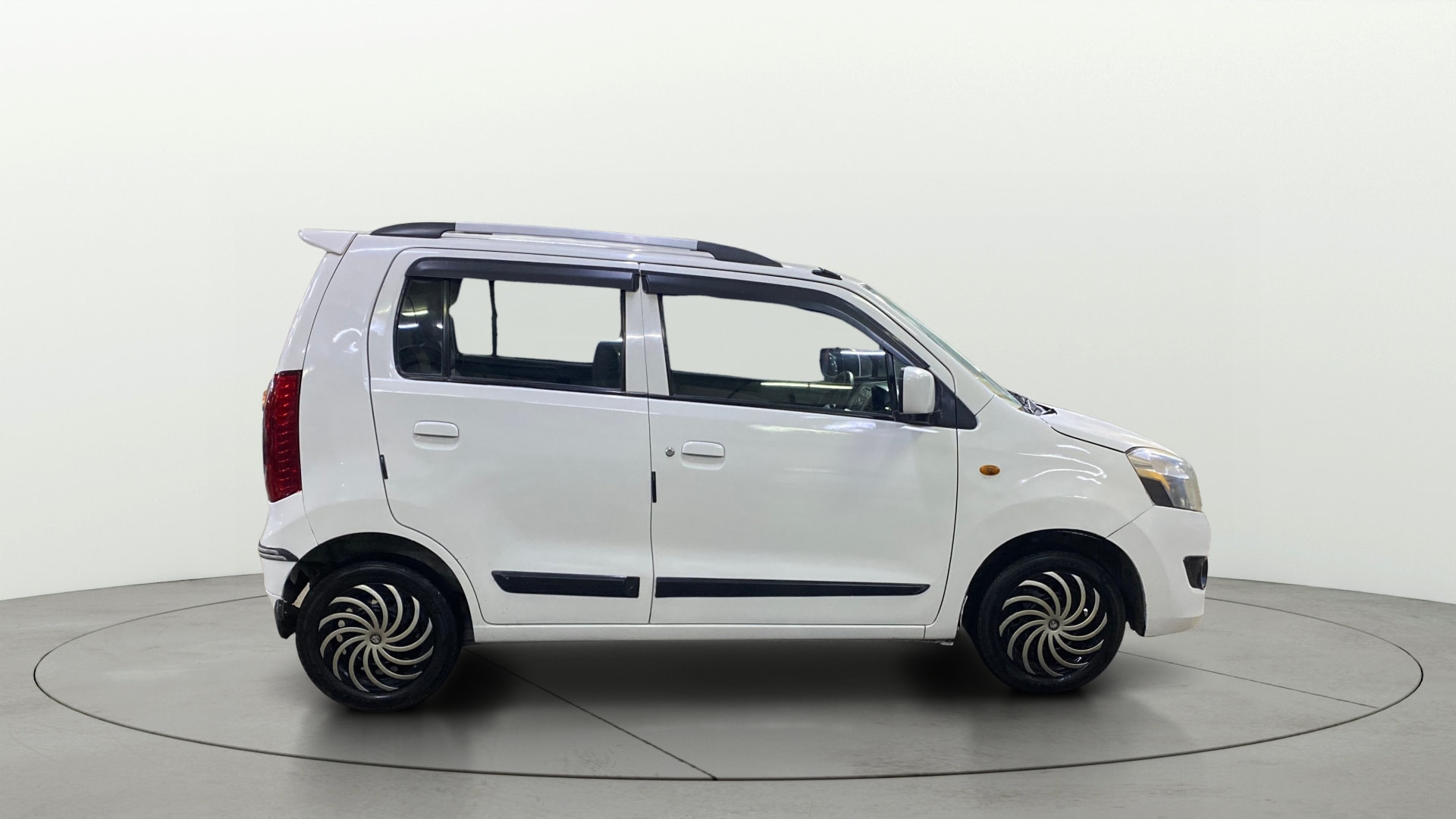 Used 2014 Maruti Suzuki 1000 Used 2014 Maruti Suzuki 1000