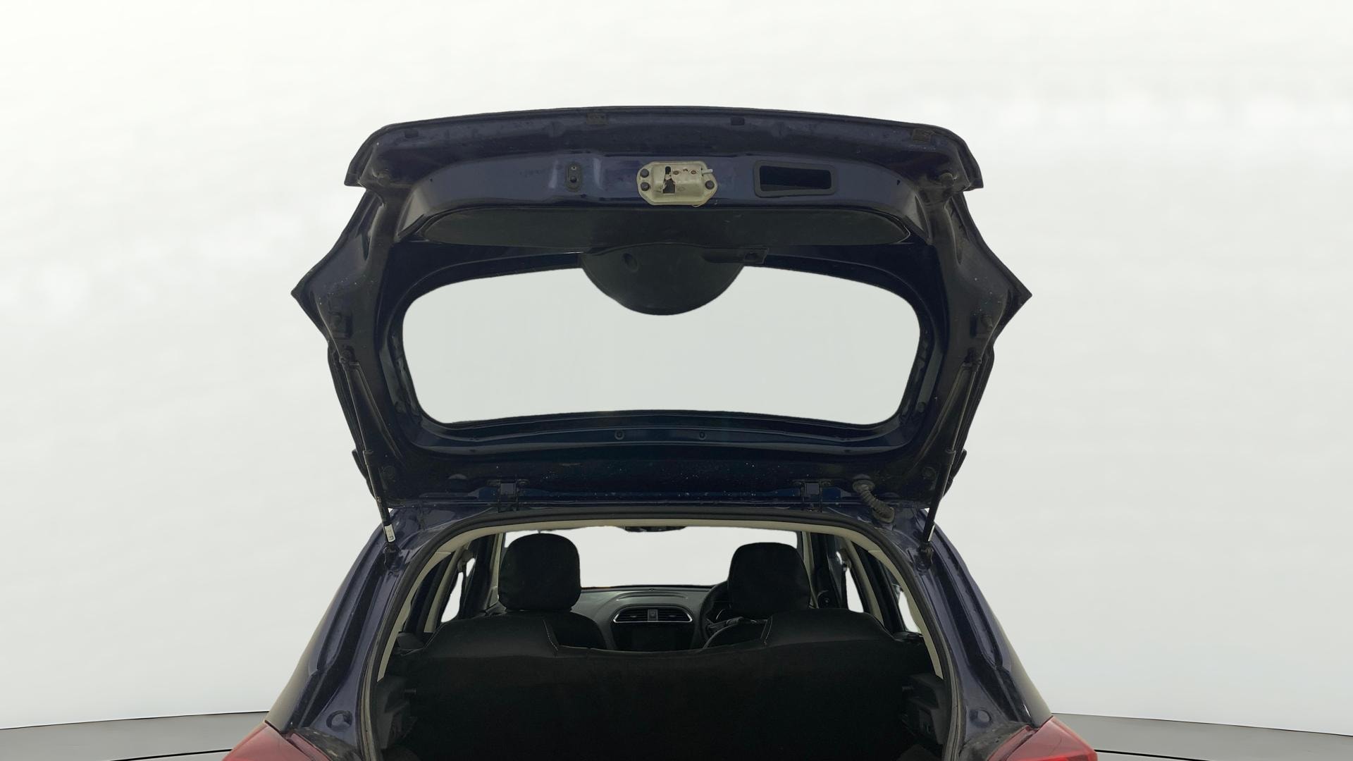 View 2022 Tata Tiago Revotorq XB Image 31 Used 2022 Tata Tiago Revotorq XB Image 31