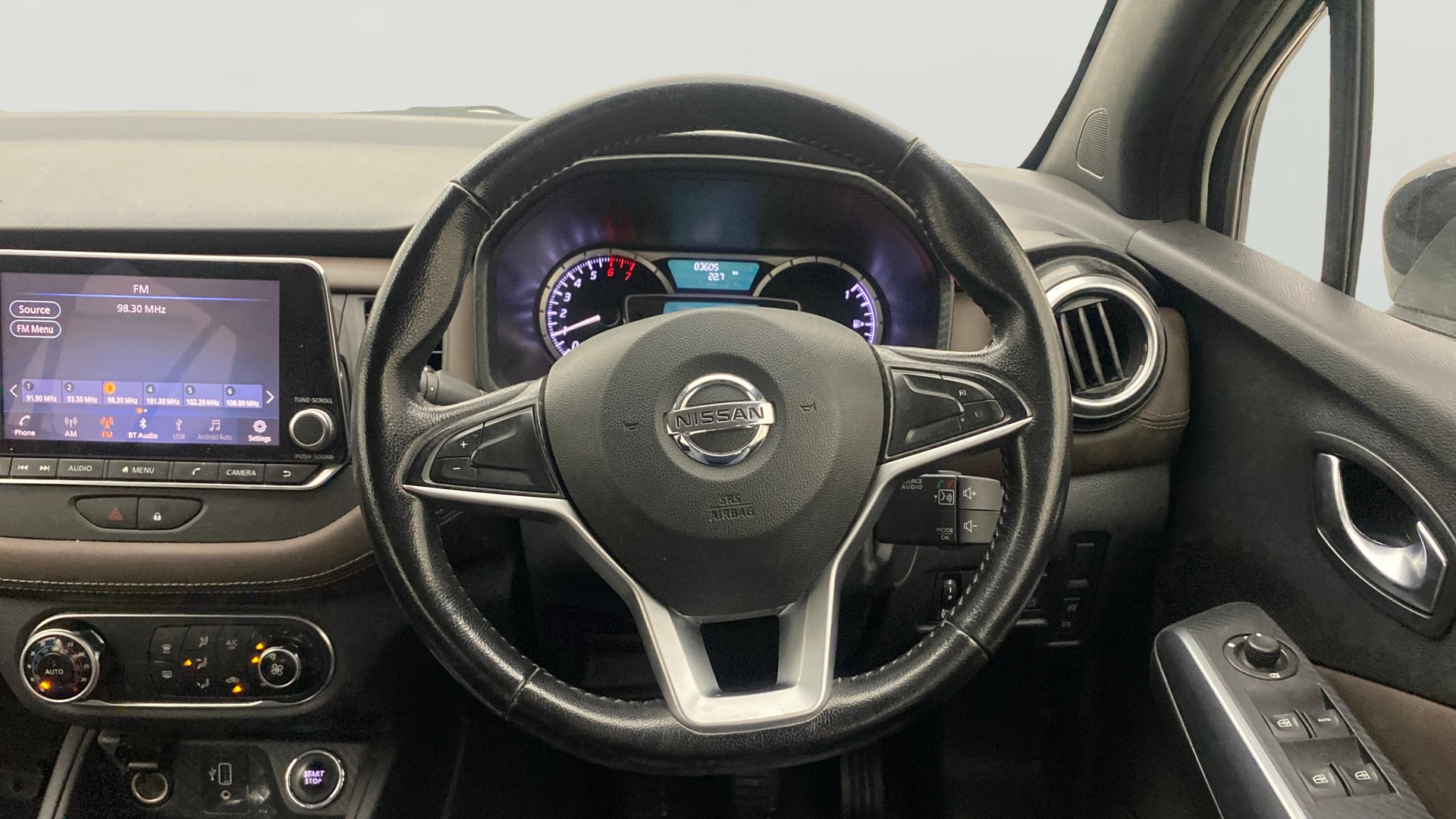 Used 2020 Nissan Kicks Used 2020 Nissan Kicks