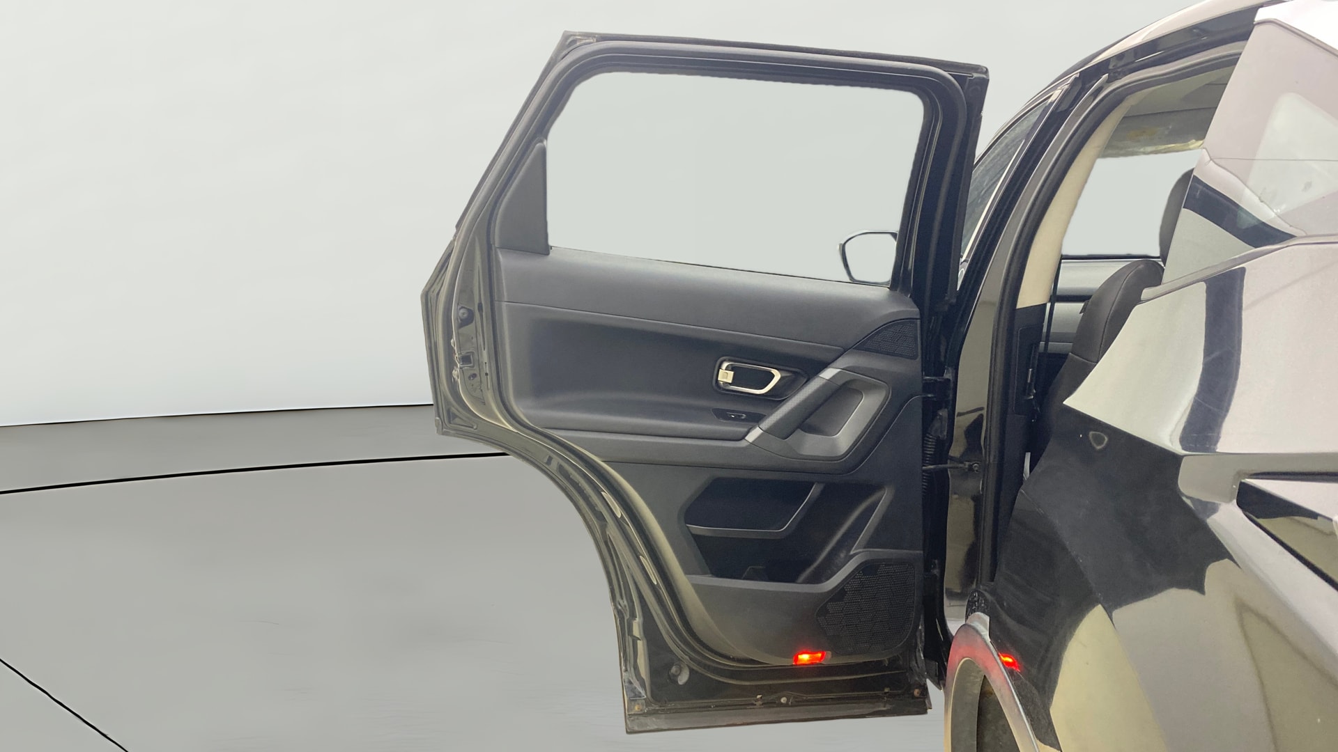 View 2021 Tata Harrier XE Image 23 Used 2021 Tata Harrier XE Image 23