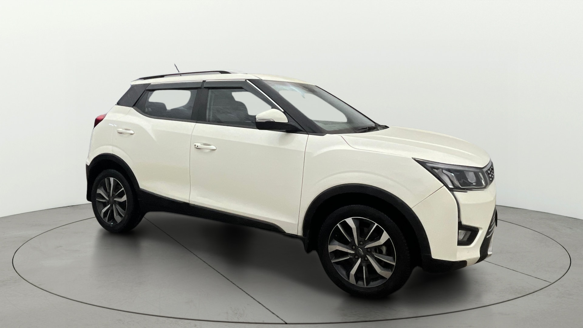 Used 2019 Mahindra XUV300 Used 2019 Mahindra XUV300