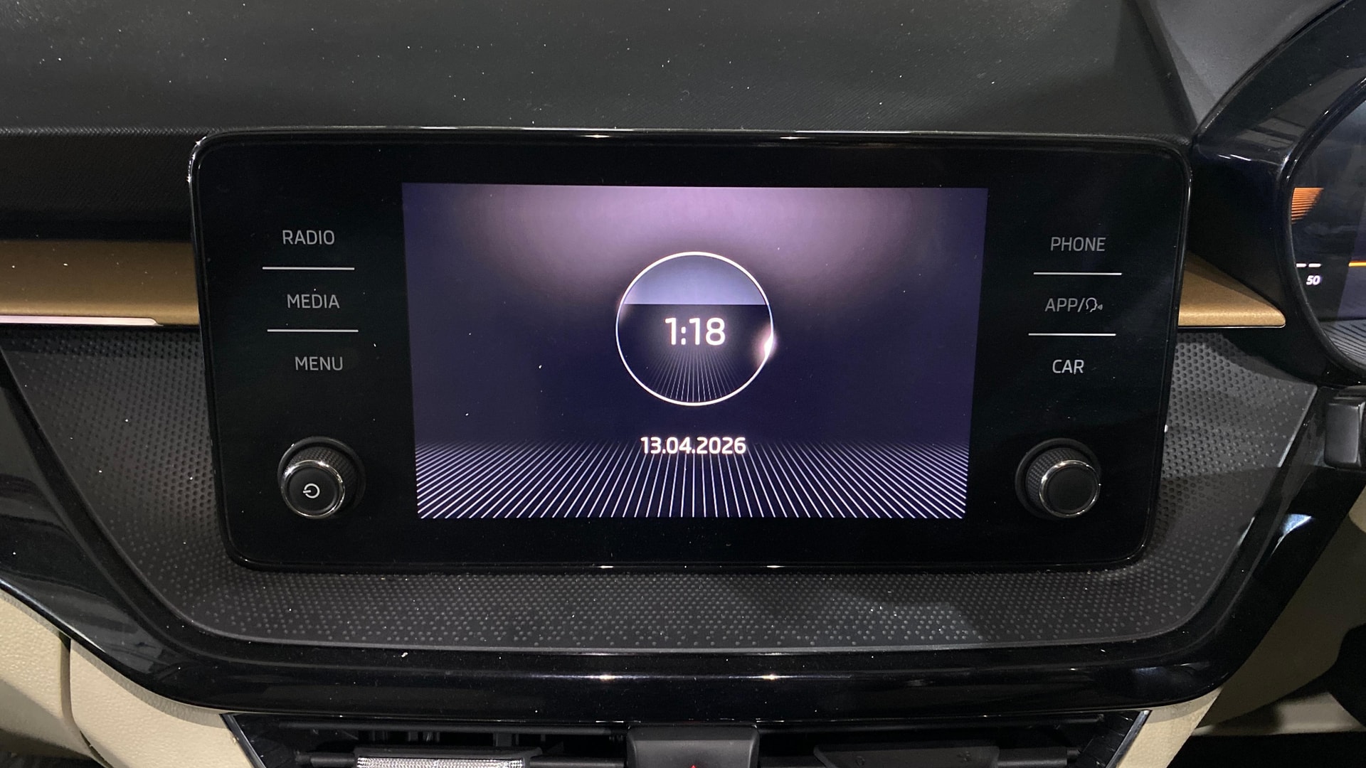 View 2023 Skoda Slavia Style 1.0 TSI AT Image 17 Used 2023 Skoda Slavia Style 1.0 TSI AT Image 17