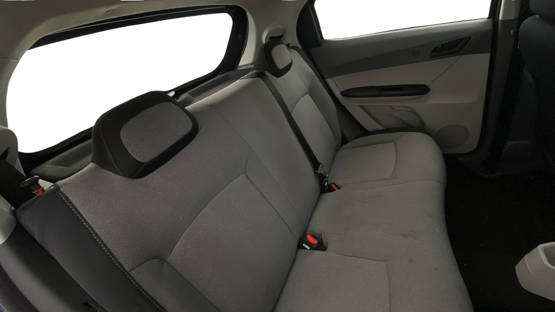 View 2025 Tata Tiago Revotorq XB Image 29 Used 2025 Tata Tiago Revotorq XB Image 29