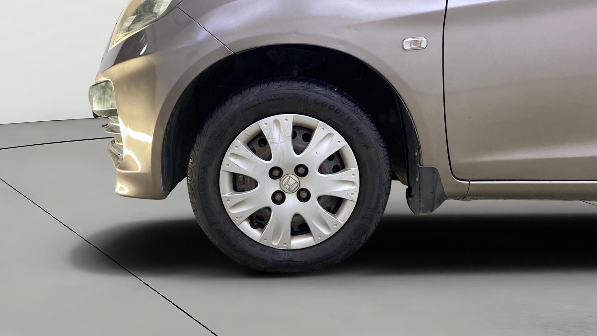View 2013 Honda Brio S MT Petrol Image 27 Used 2013 Honda Brio S MT Petrol Image 27