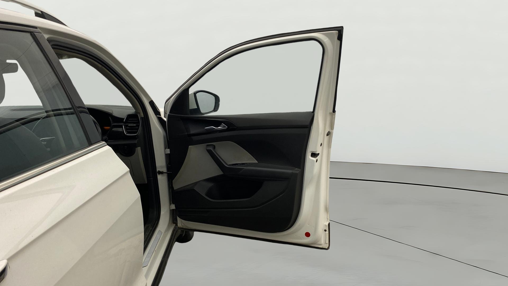 View 2022 Skoda Kushaq Style 1.0 TSI AT - 6 Airbags Image 48 Used 2022 Skoda Kushaq Style 1.0 TSI AT - 6 Airbags Image 48