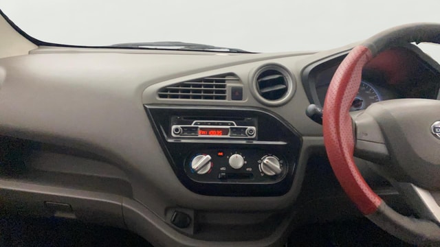 View Datsun Redi GO Image 17 Used Datsun Redi GO Image 17