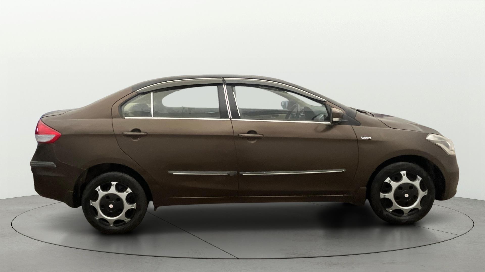 View 2016 Maruti Suzuki 1000 Base Variant Image 8 Used 2016 Maruti Suzuki 1000 Base Variant Image 8