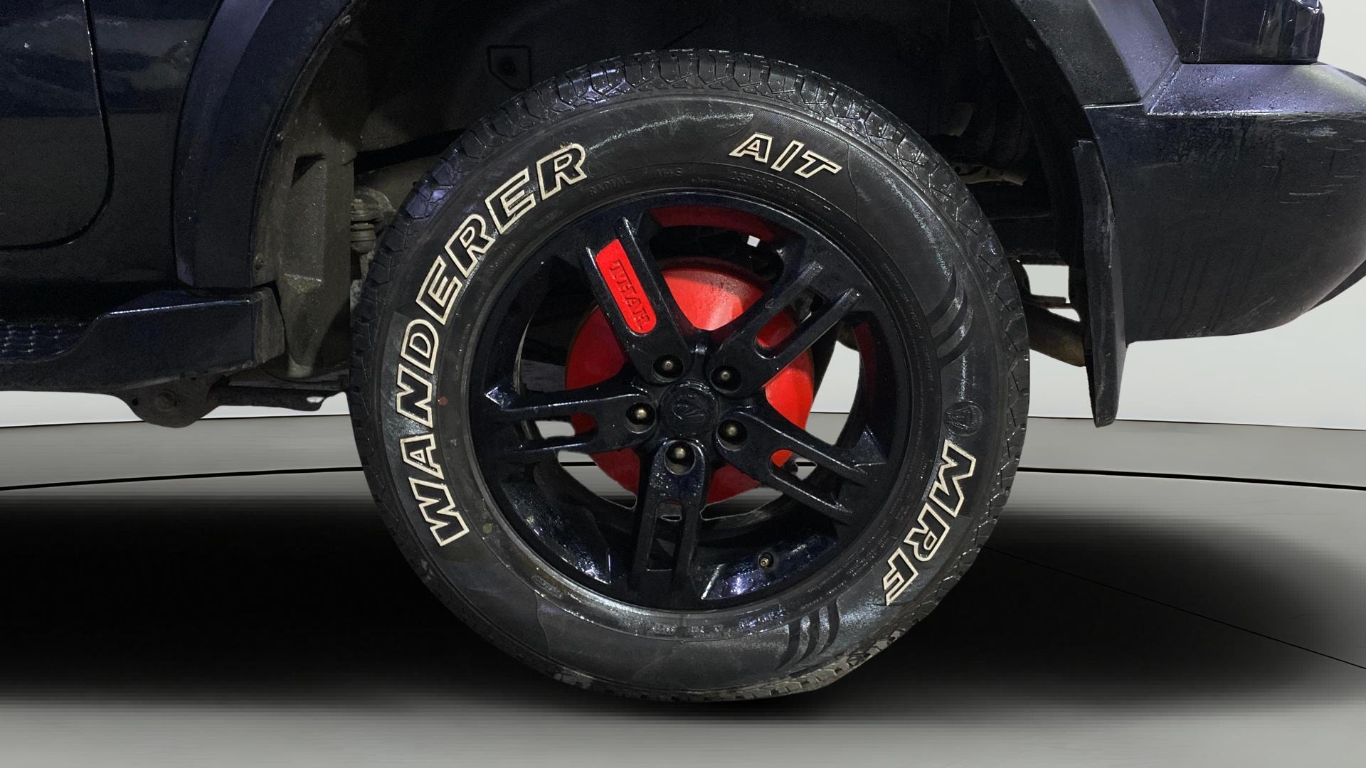 View 2021 Mahindra Thar AX Standard Manual Soft Top 6 Seater Image 11 Used 2021 Mahindra Thar AX Standard Manual Soft Top 6 Seater Image 11