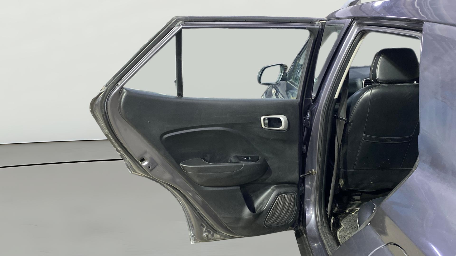 View 2019 Hyundai Venue E 1.2 Petrol BS IV Image 22 Used 2019 Hyundai Venue E 1.2 Petrol BS IV Image 22