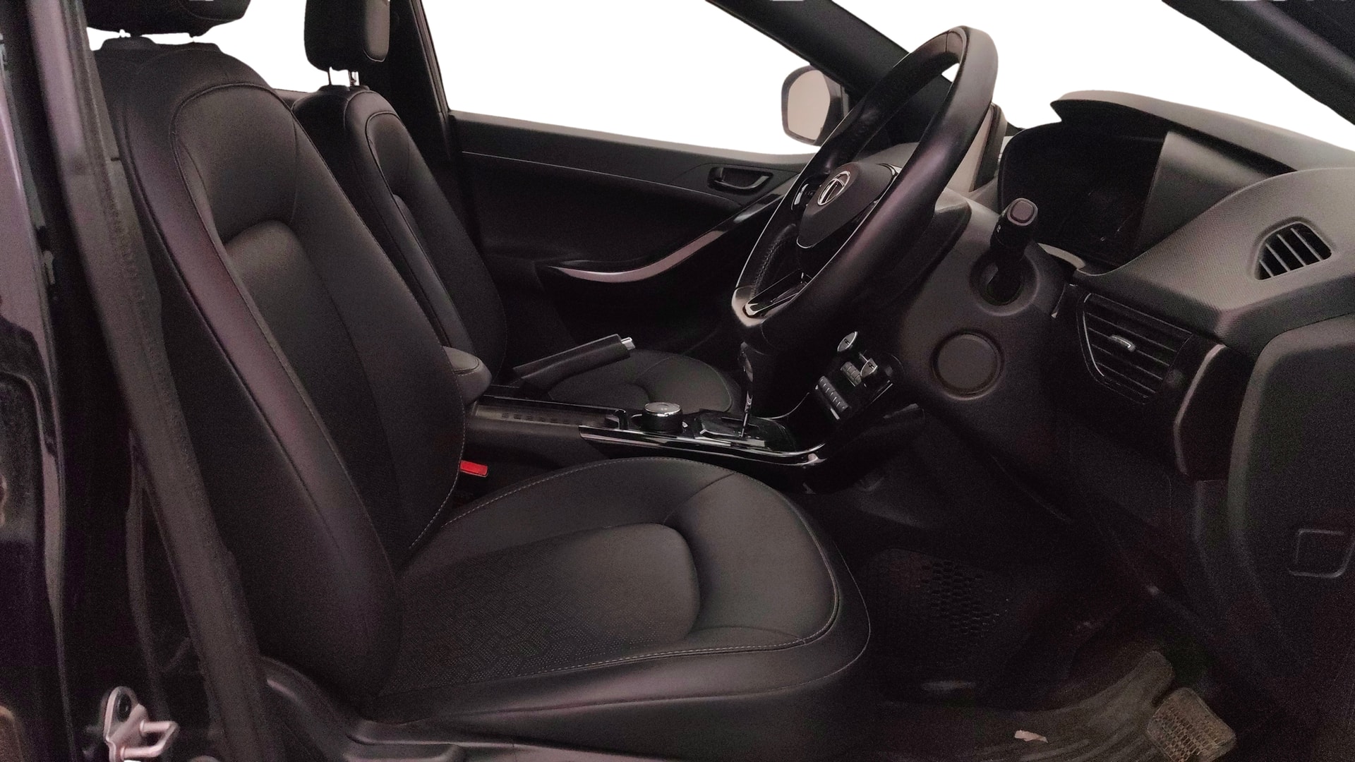 View 2023 Tata Nexon Revotron XE Image 27 Used 2023 Tata Nexon Revotron XE Image 27