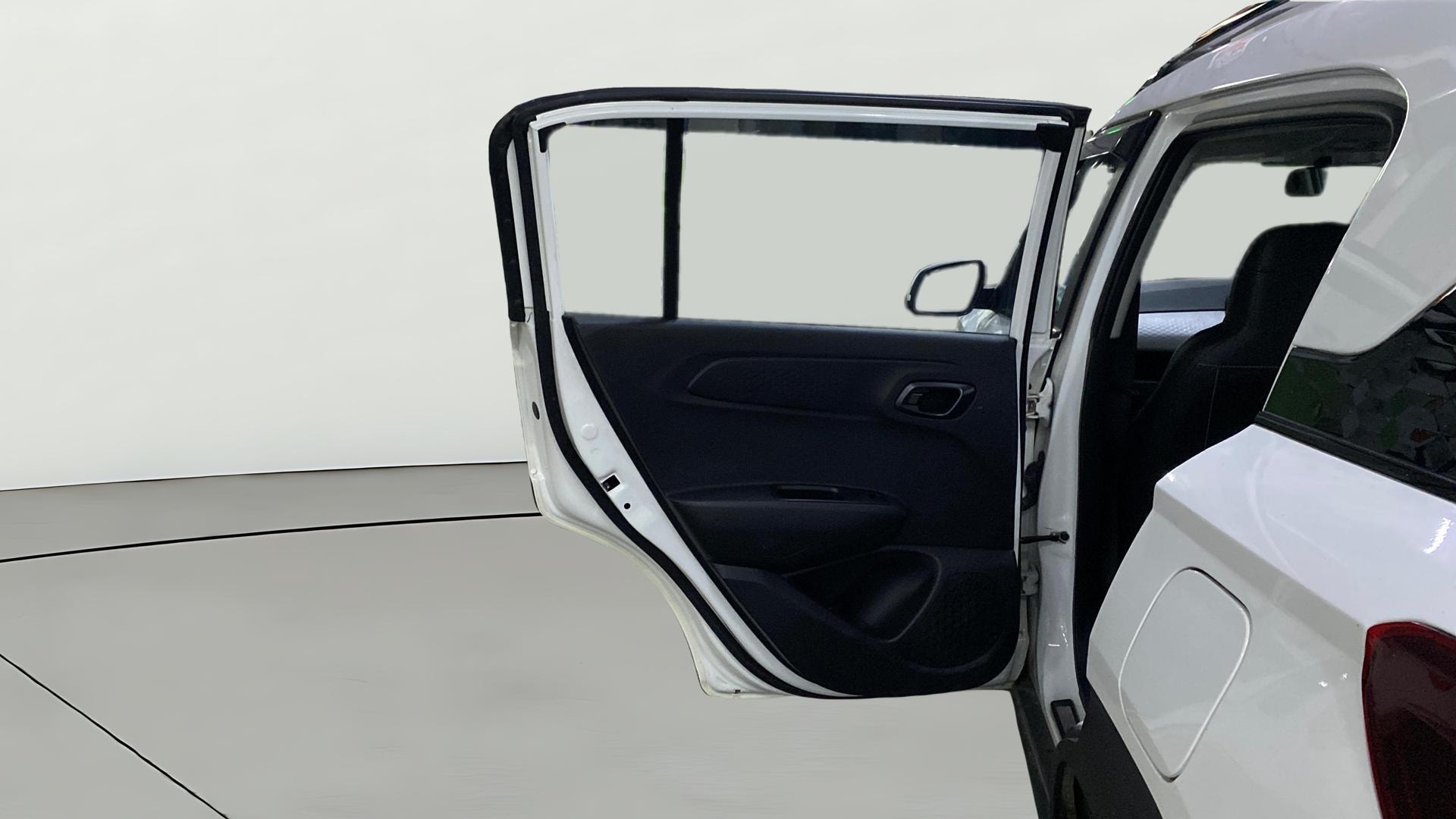 View 2024 Hyundai Exter 1.2 AMT Kappa SX Image 15 Used 2024 Hyundai Exter 1.2 AMT Kappa SX Image 15