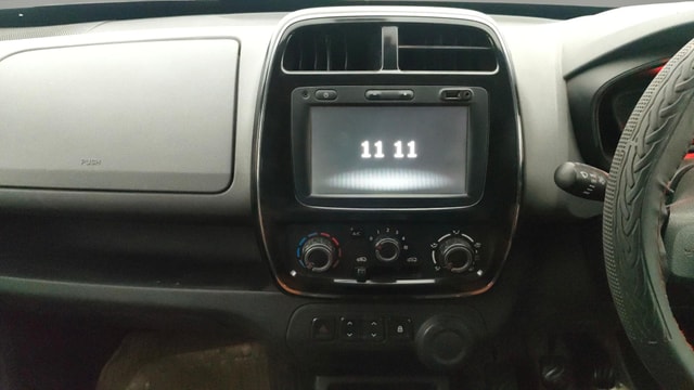 View Renault Kwid Image 17 Used Renault Kwid Image 17