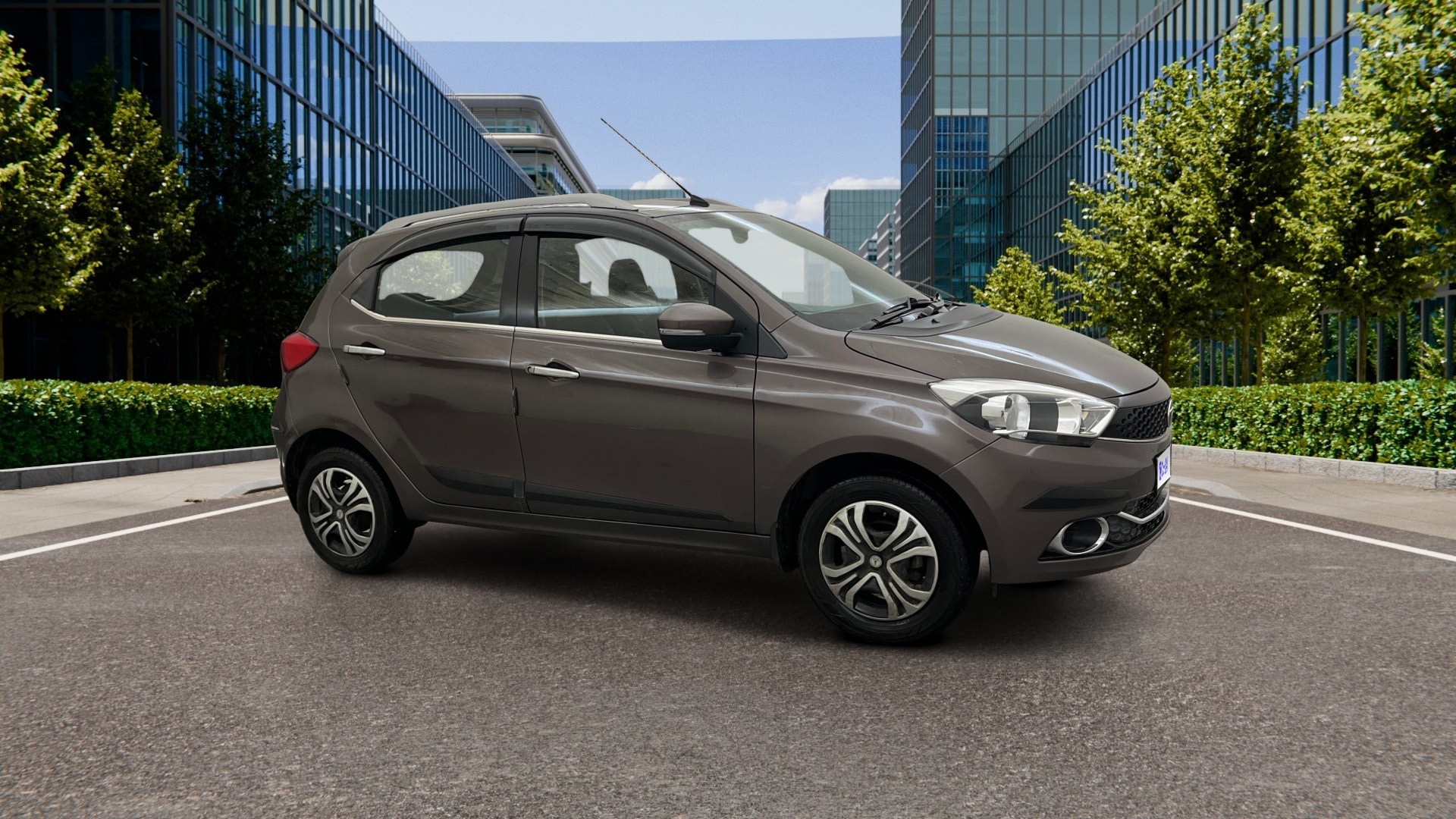 View 2019 Tata Tiago Revotorq XB Image 21 Used 2019 Tata Tiago Revotorq XB Image 21