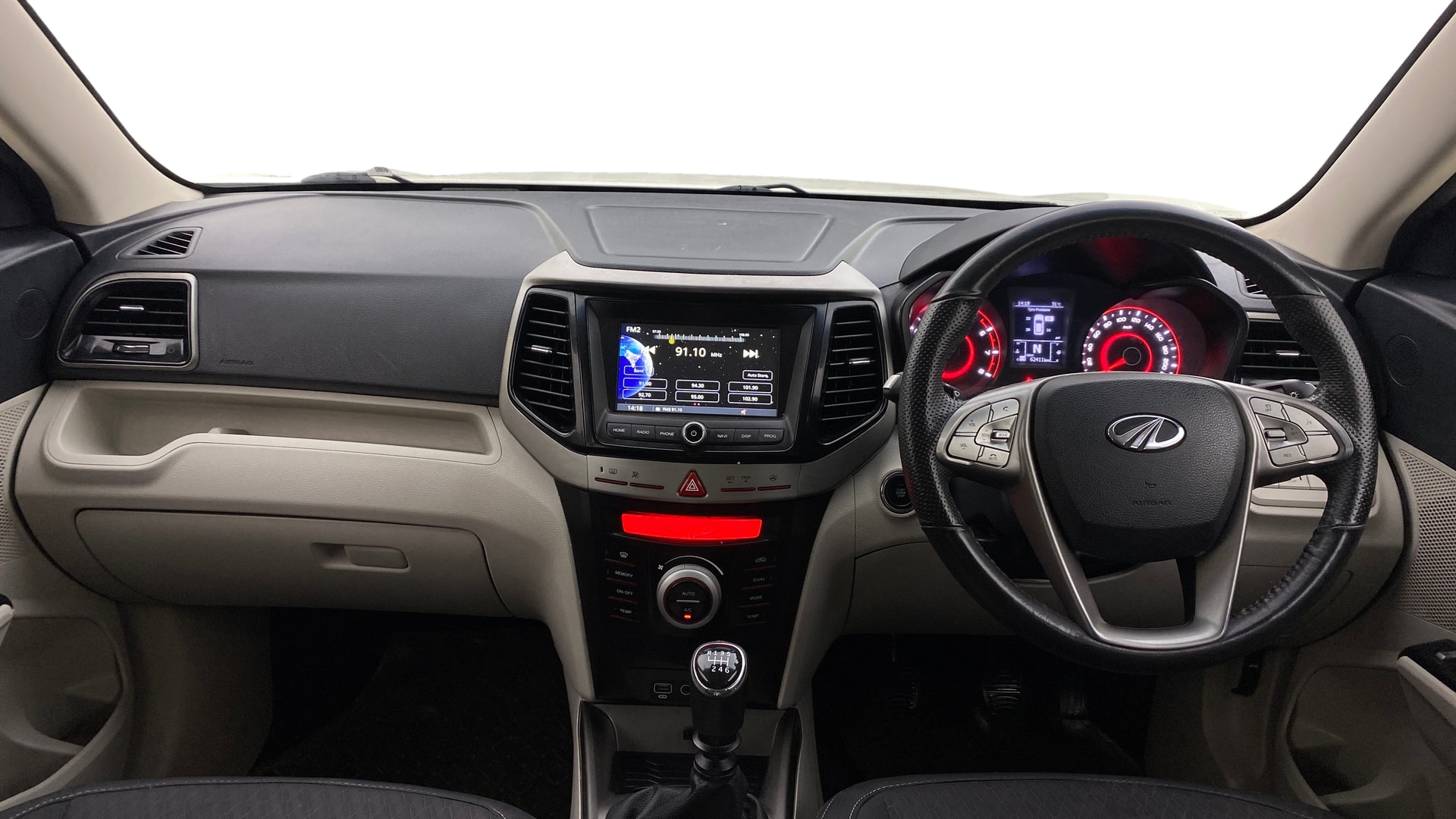 Used 2022 Mahindra XUV300 Used 2022 Mahindra XUV300