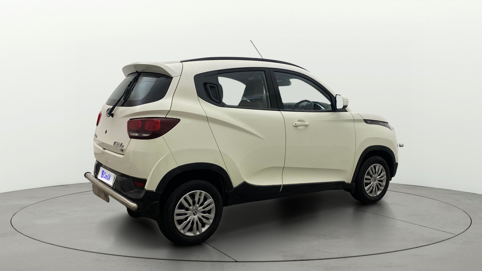 Used 2016 Mahindra KUV100 Used 2016 Mahindra KUV100