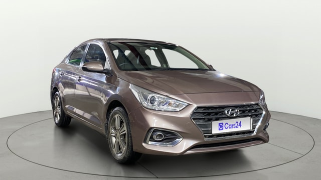 View Hyundai Verna Image 38 Used Hyundai Verna Image 38