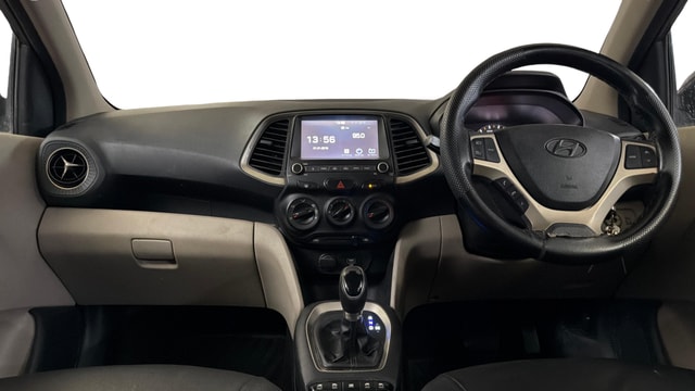 View Hyundai New Santro Image 15 Used Hyundai New Santro Image 15
