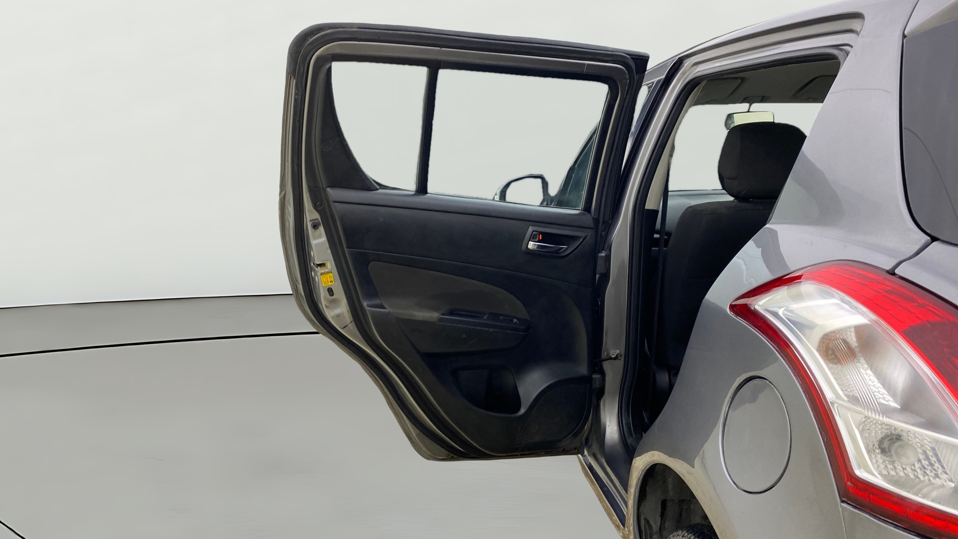 View 2016 Maruti Suzuki 1000 Base Variant Image 22 Used 2016 Maruti Suzuki 1000 Base Variant Image 22