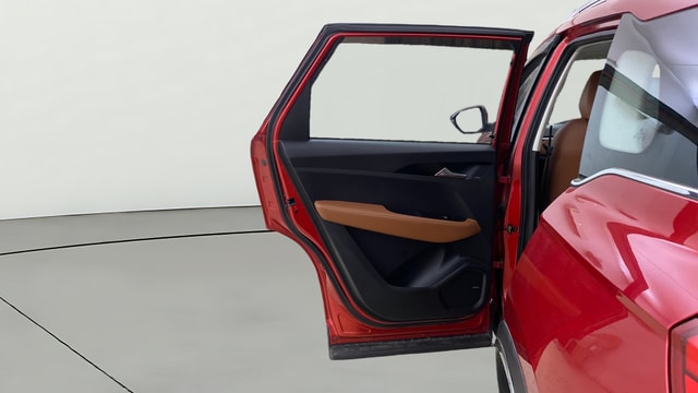View MG Hector Plus Image 16 Used MG Hector Plus Image 16