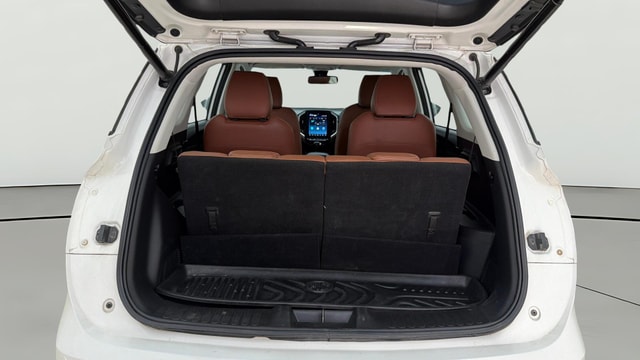 View MG Hector Plus Image 43 Used MG Hector Plus Image 43