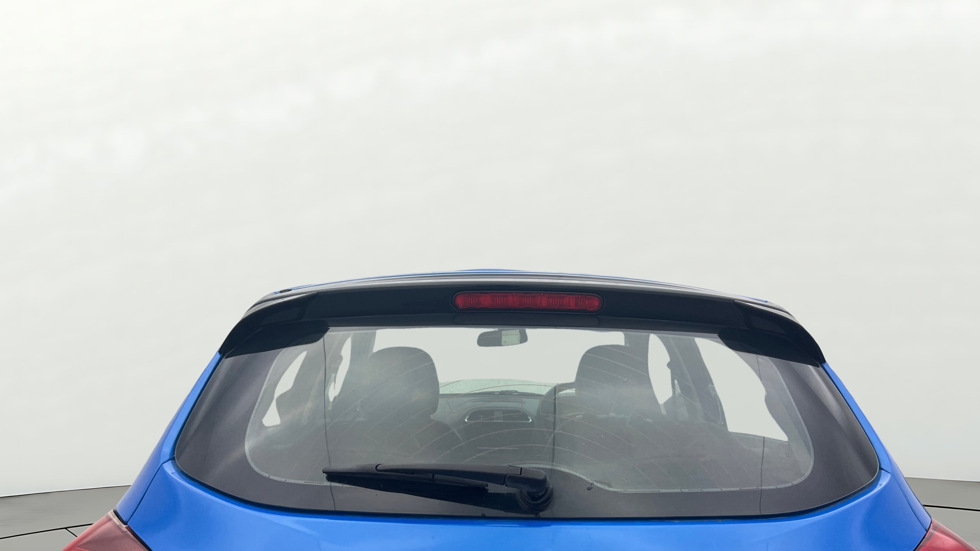 View 2020 Tata Tiago Revotorq XB Image 3 Used 2020 Tata Tiago Revotorq XB Image 3