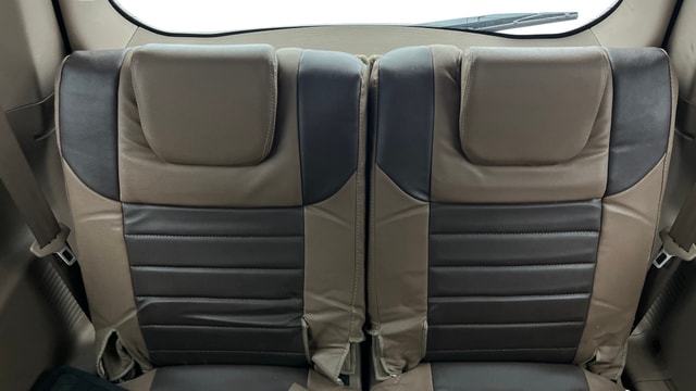 View Mahindra XUV500 Image 13 Used Mahindra XUV500 Image 13