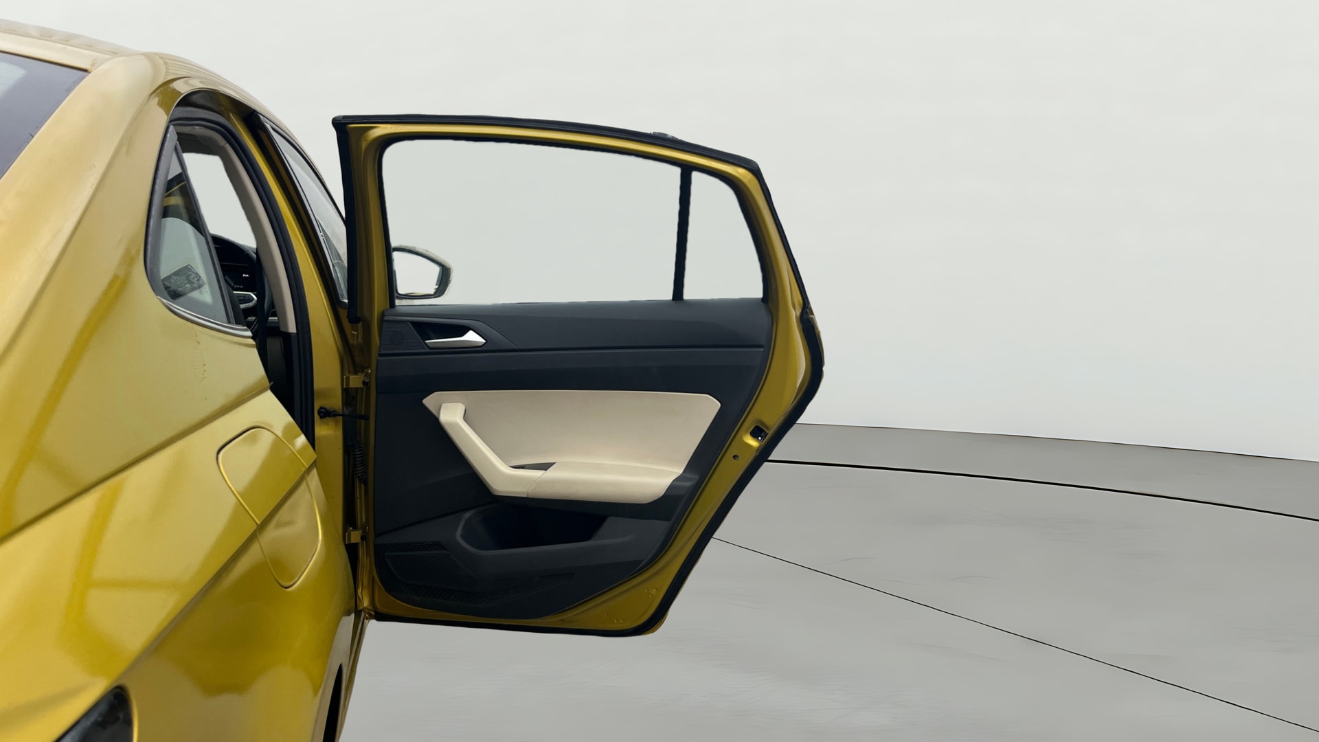 View 2022 Volkswagen Virtus Topline 1.0 TSI MT Image 8 Used 2022 Volkswagen Virtus Topline 1.0 TSI MT Image 8