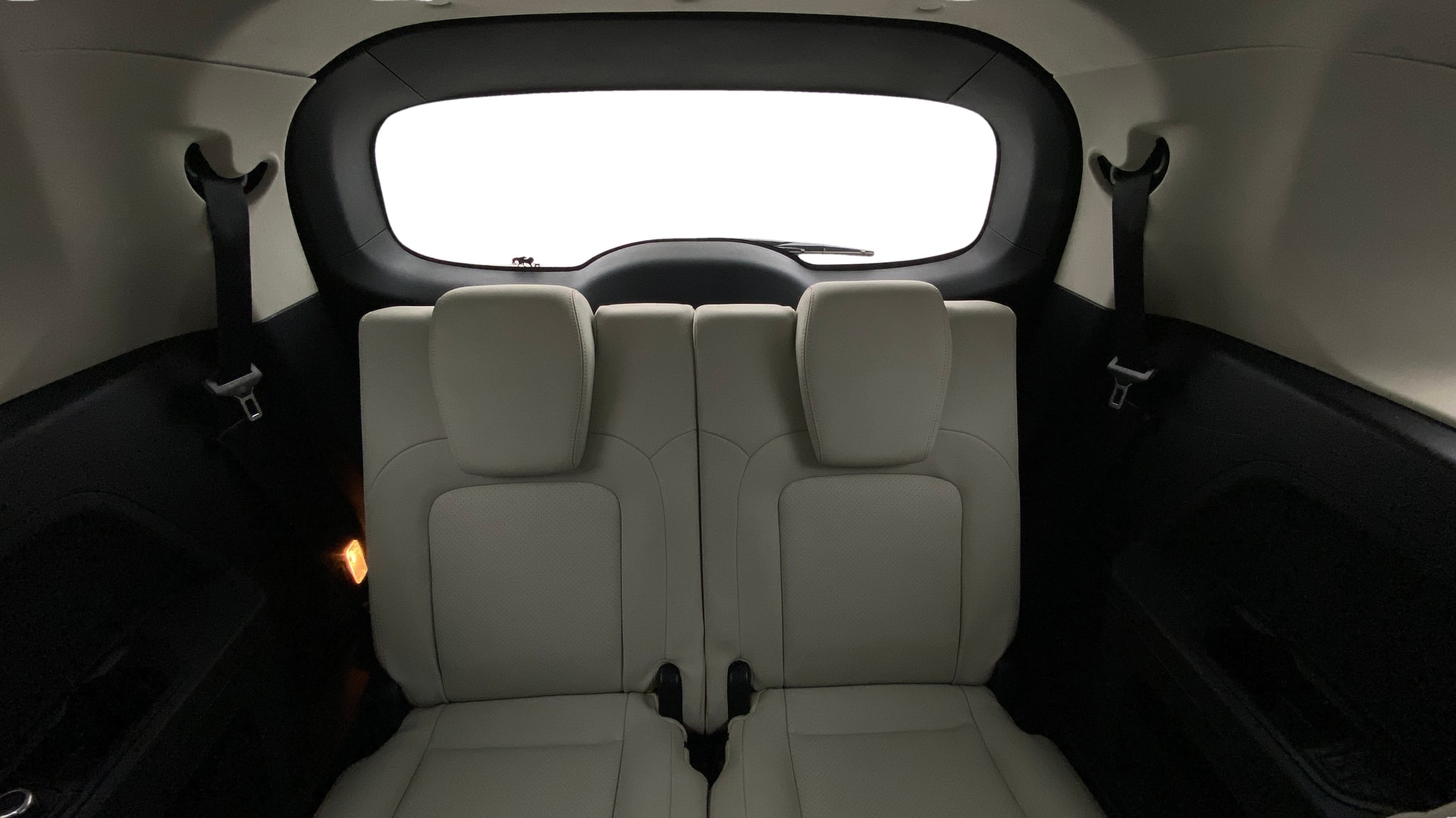 View 2021 Tata Safari XZA Image 14 Used 2021 Tata Safari XZA Image 14