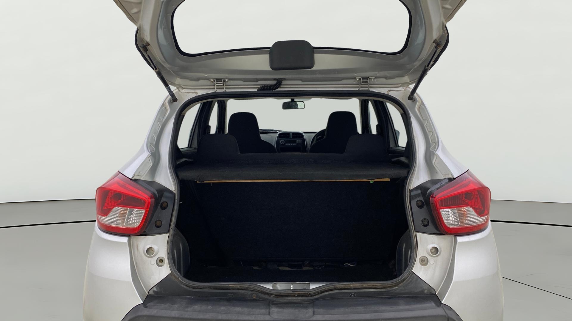 View 2017 Renault Kwid RXL Image 36 Used 2017 Renault Kwid RXL Image 36