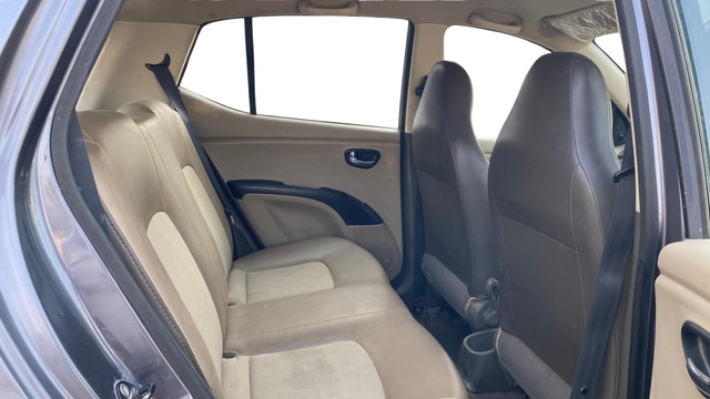 View Hyundai Grand i10 Image 28 Used Hyundai Grand i10 Image 28