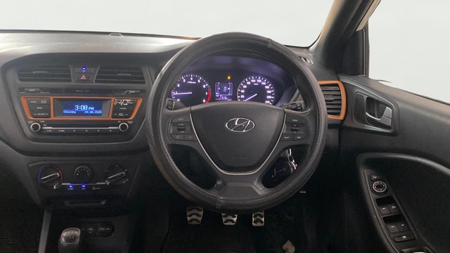 View Hyundai i20 Active Image 20 Used Hyundai i20 Active Image 20