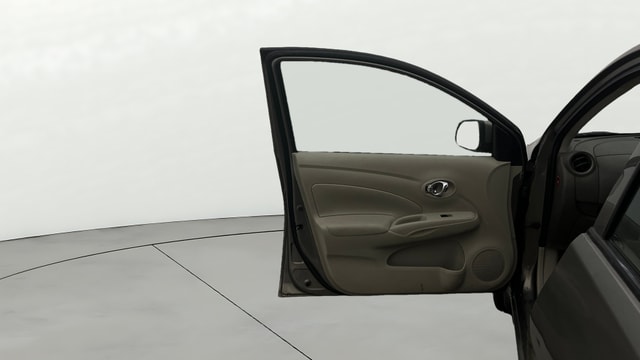View Nissan Sunny Image 30 Used Nissan Sunny Image 30