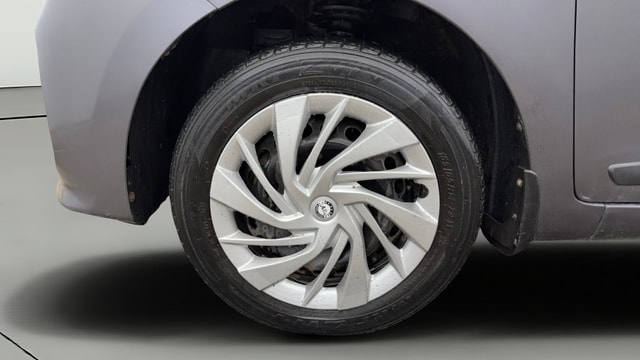 View Hyundai Grand i10 Image 28 Used Hyundai Grand i10 Image 28