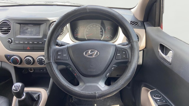 View Hyundai Grand i10 Image 20 Used Hyundai Grand i10 Image 20