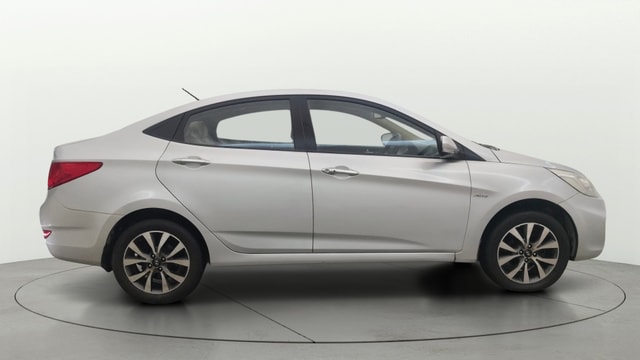 View Hyundai Fluidic Verna Image 8 Used Hyundai Fluidic Verna Image 8