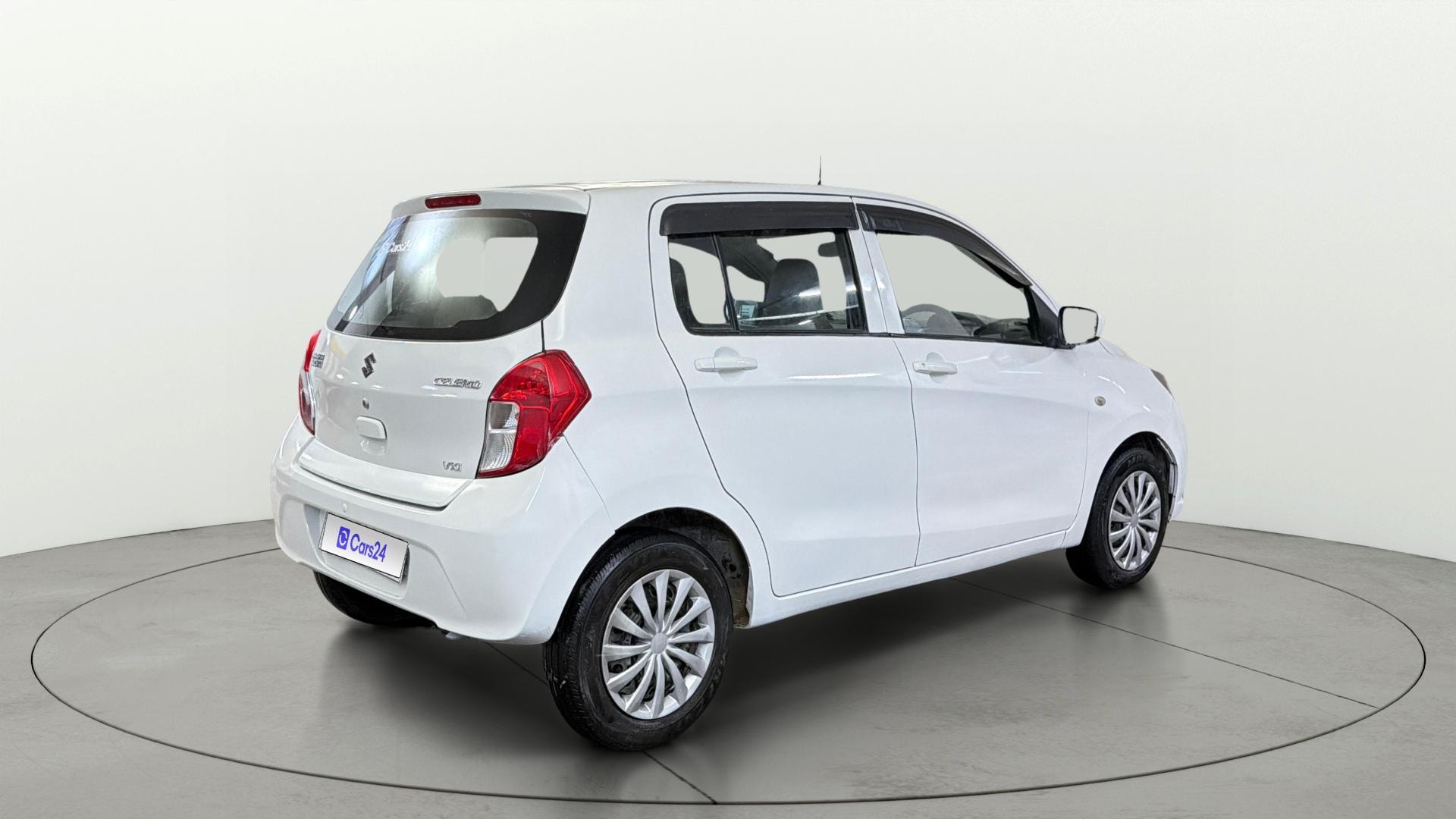 View 2018 Maruti Suzuki 1000 Base Variant Image 41 Used 2018 Maruti Suzuki 1000 Base Variant Image 41