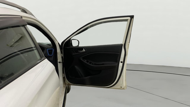 View Hyundai i20 Active Image 46 Used Hyundai i20 Active Image 46
