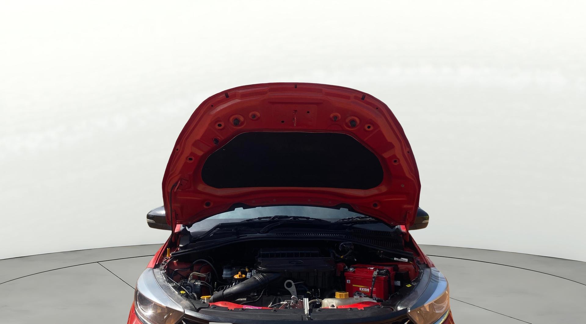 View 2022 Tata Tiago Revotorq XB Image 32 Used 2022 Tata Tiago Revotorq XB Image 32