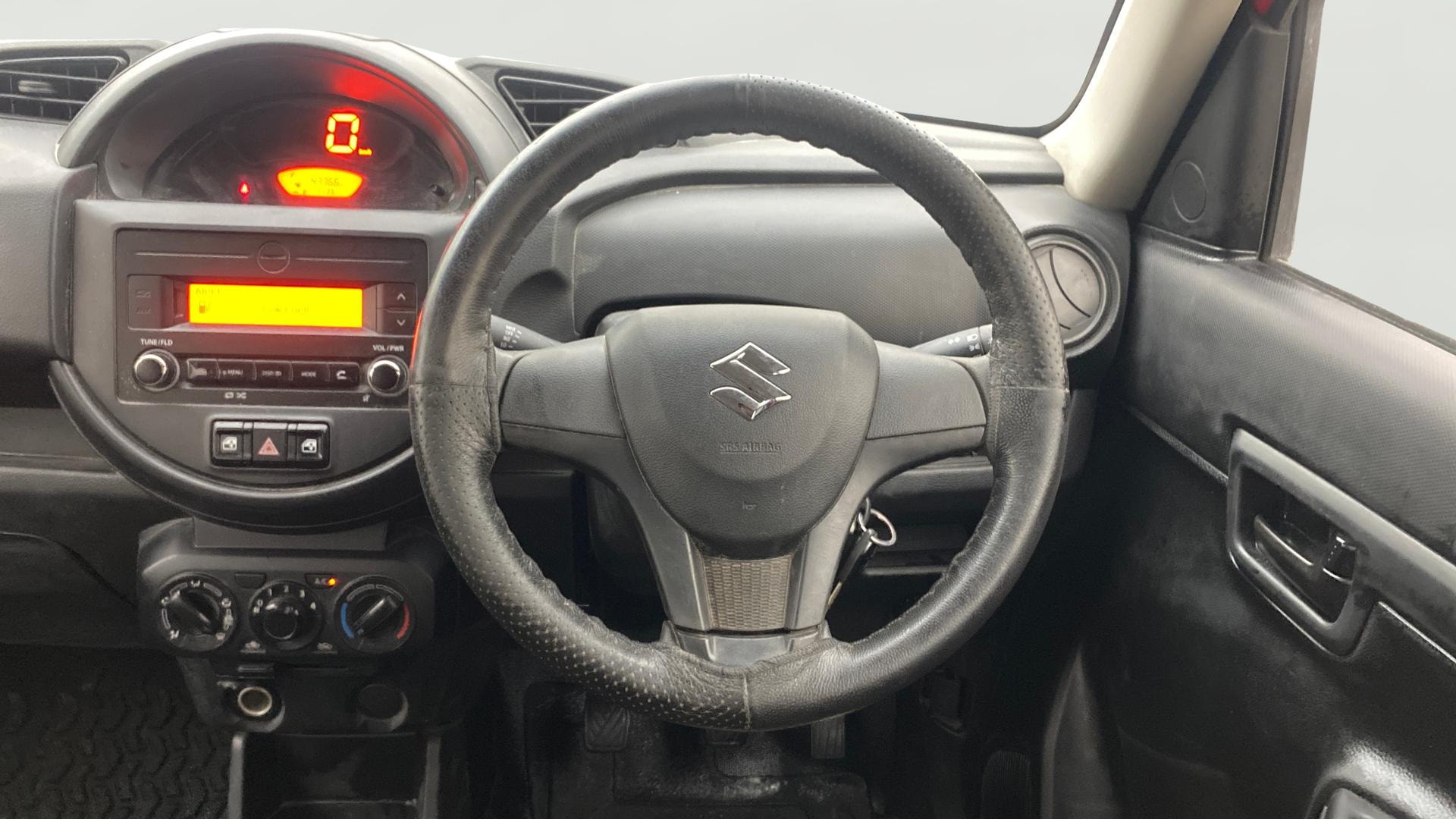 View 2022 Maruti Suzuki 1000 Base Variant Image 20 Used 2022 Maruti Suzuki 1000 Base Variant Image 20