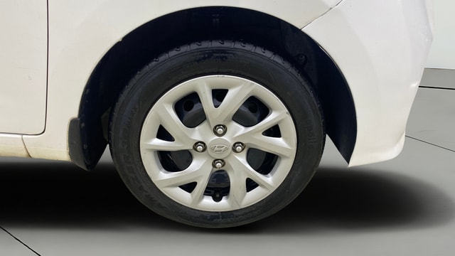 View Hyundai Grand i10 Image 39 Used Hyundai Grand i10 Image 39