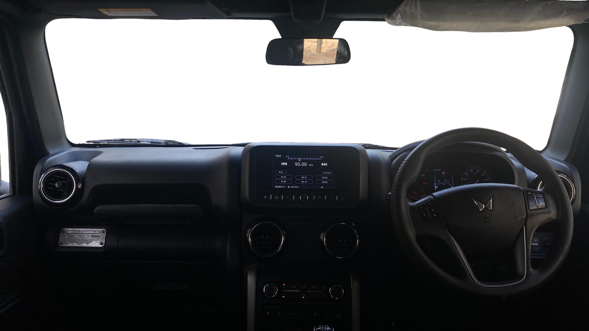 View 2023 Mahindra Thar AX Standard Manual Soft Top 6 Seater Image 15 Used 2023 Mahindra Thar AX Standard Manual Soft Top 6 Seater Image 15