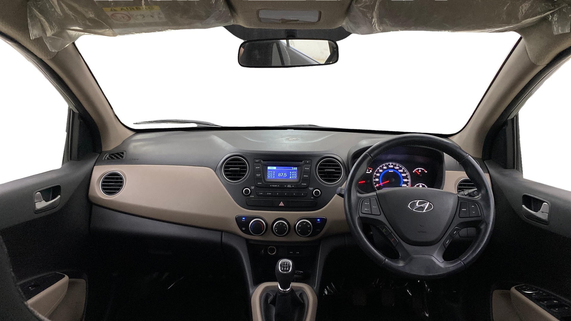 View 2014 Hyundai Grand i10 1.2 Asta Petrol Image 15 Used 2014 Hyundai Grand i10 1.2 Asta Petrol Image 15