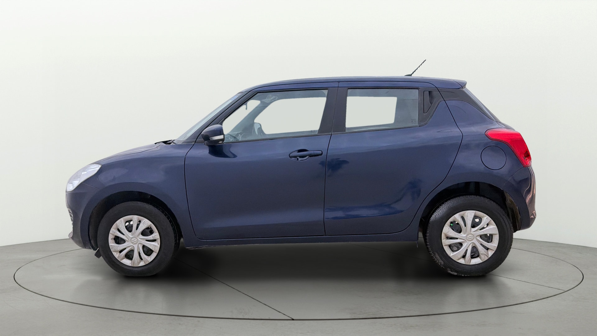 View 2018 Maruti Suzuki 1000 Base Variant Image 5 Used 2018 Maruti Suzuki 1000 Base Variant Image 5