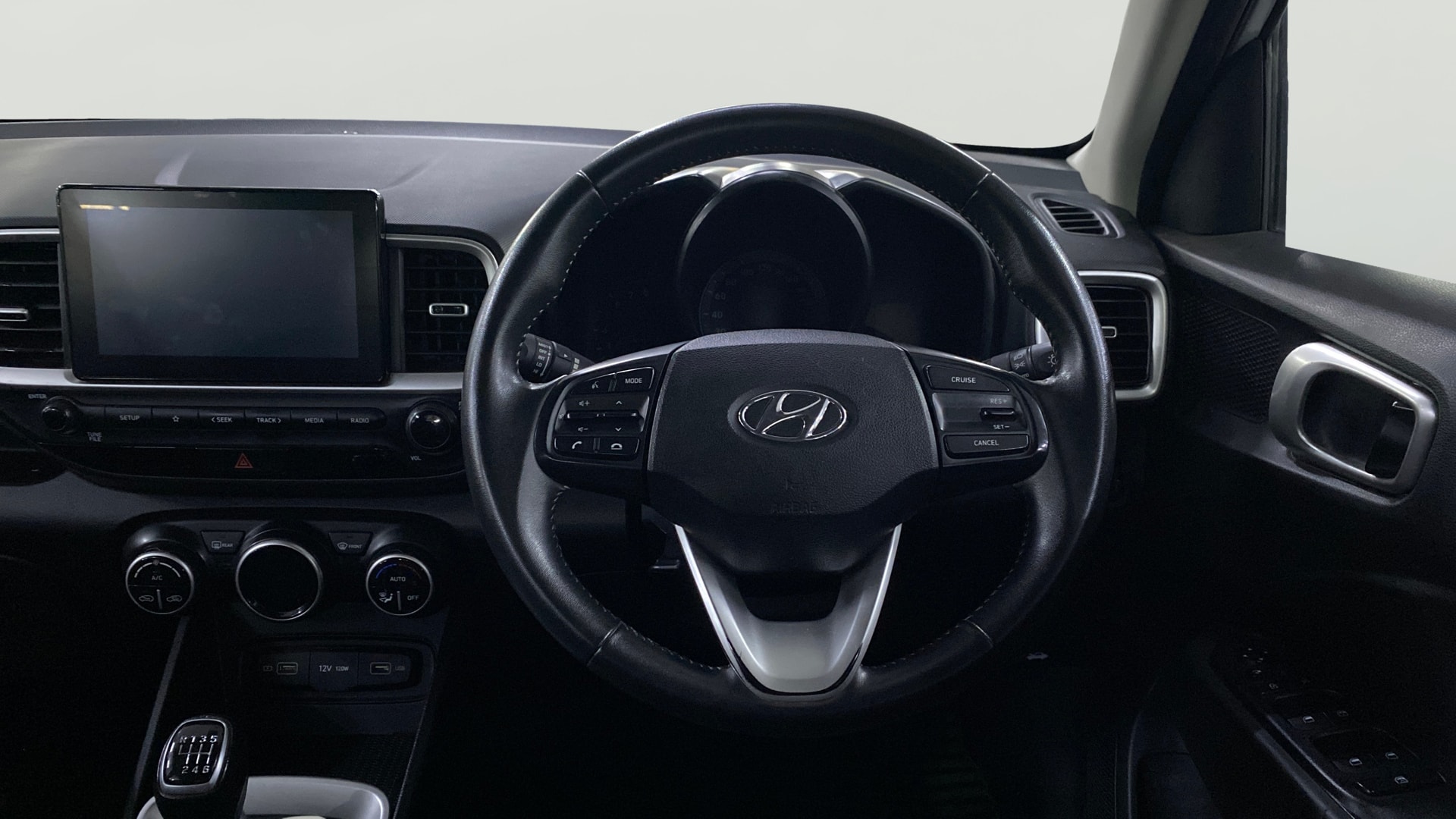 Used 2022 Hyundai Venue Used 2022 Hyundai Venue